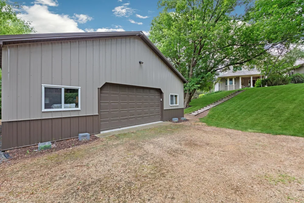 715 Crosby Drive Hudson, WI 54016