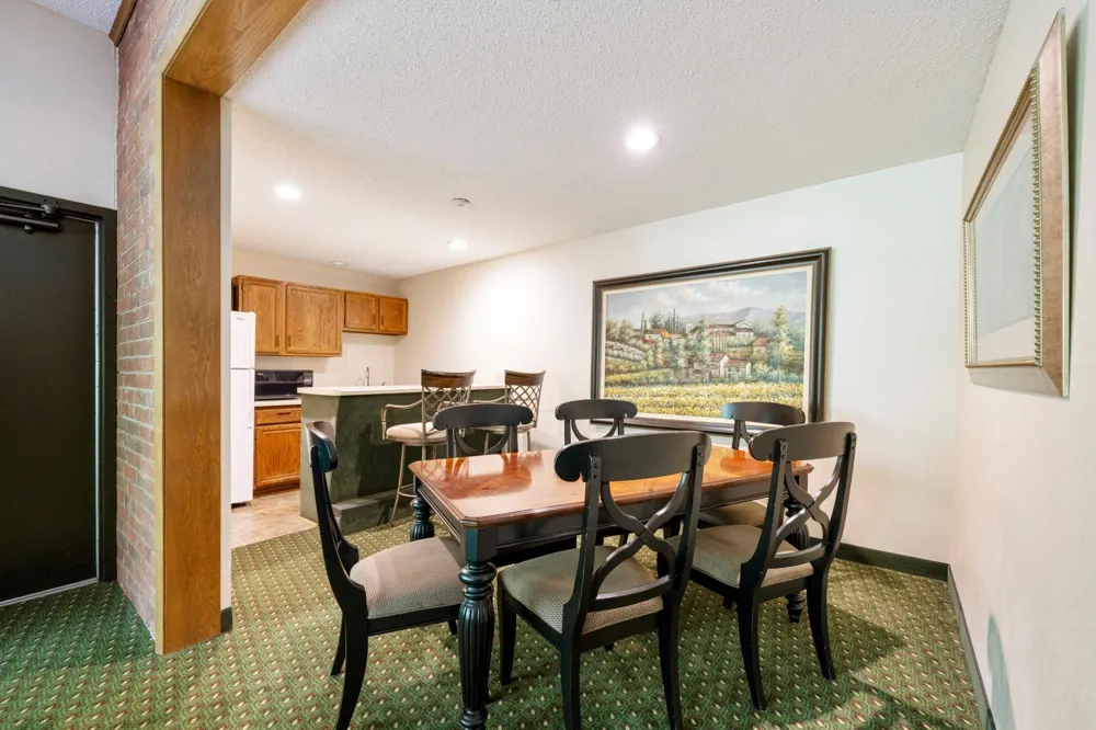 1800 Riverwood Drive #301 Burnsville, MN 55337