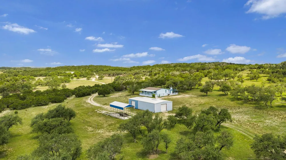 1222 Wegener Trail Fischer, TX 78623