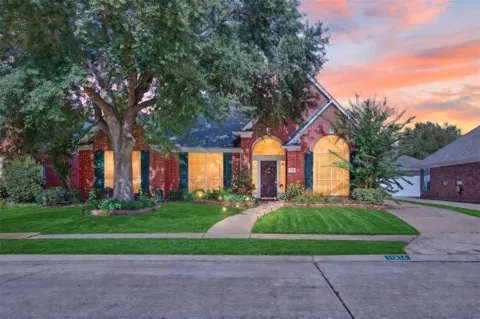 11214 Hillside Glen Trail