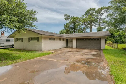 121 Glynn Drive