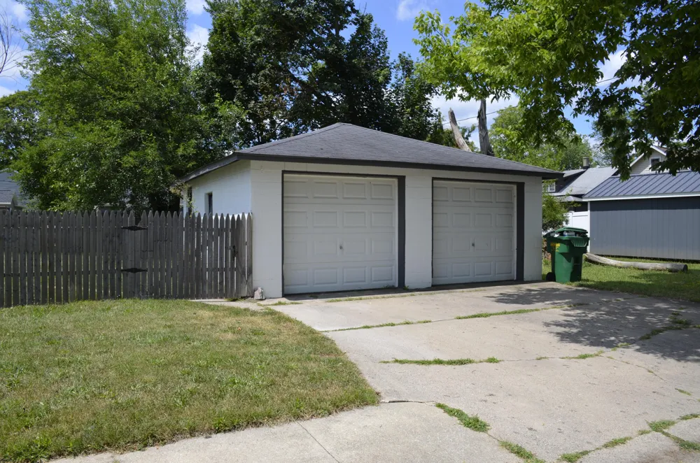 332 E Michigan Avenue Three Rivers, MI 49093