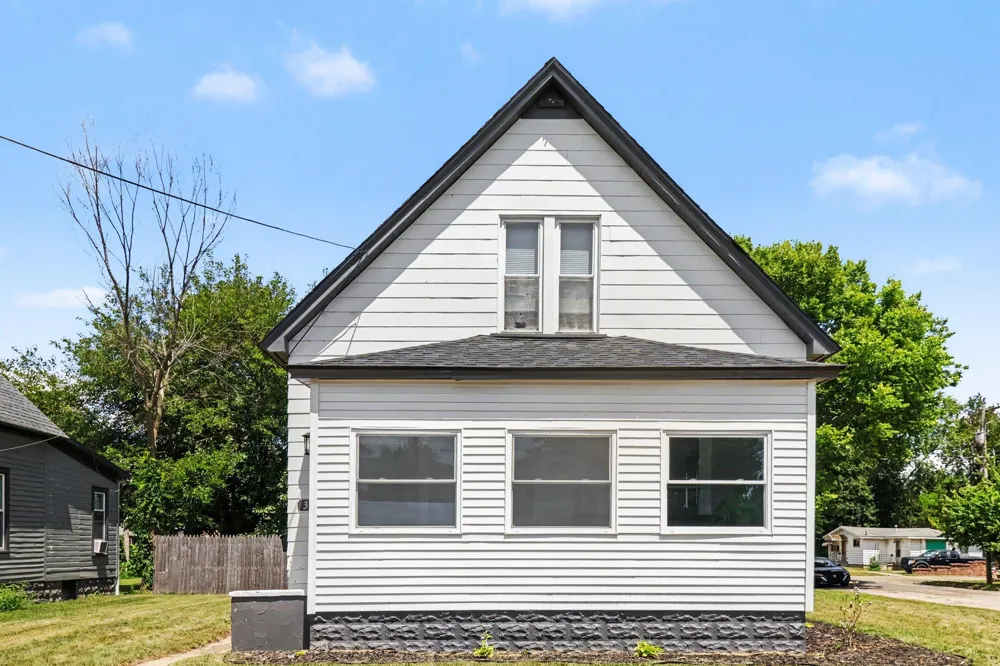 332 E Michigan Avenue Three Rivers, MI 49093