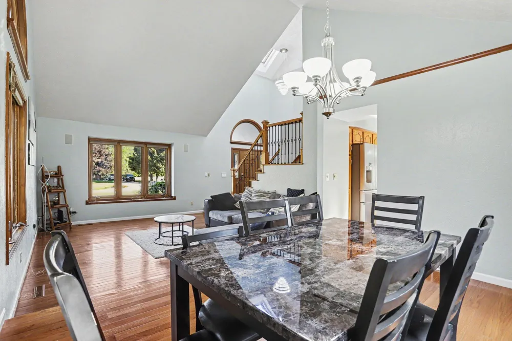 135 Tiffany Lane Battle Creek, MI 49015