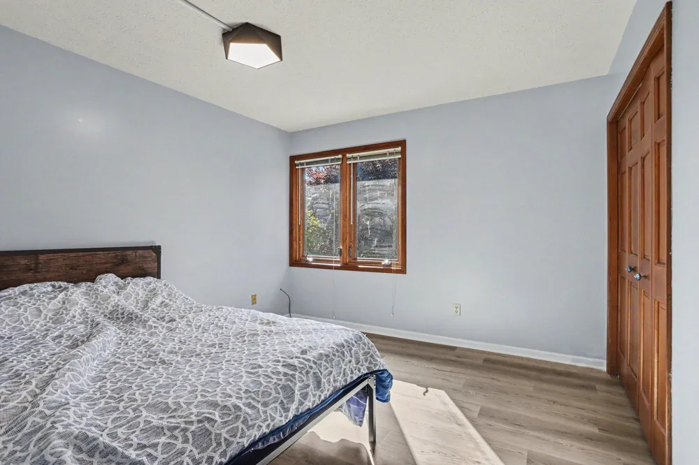 135 Tiffany Lane Battle Creek, MI 49015