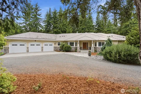 114 Headwaters Lane