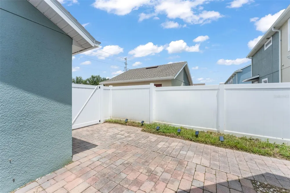 8481 LEELAND ARCHER BOULEVARD Orlando, FL 32836