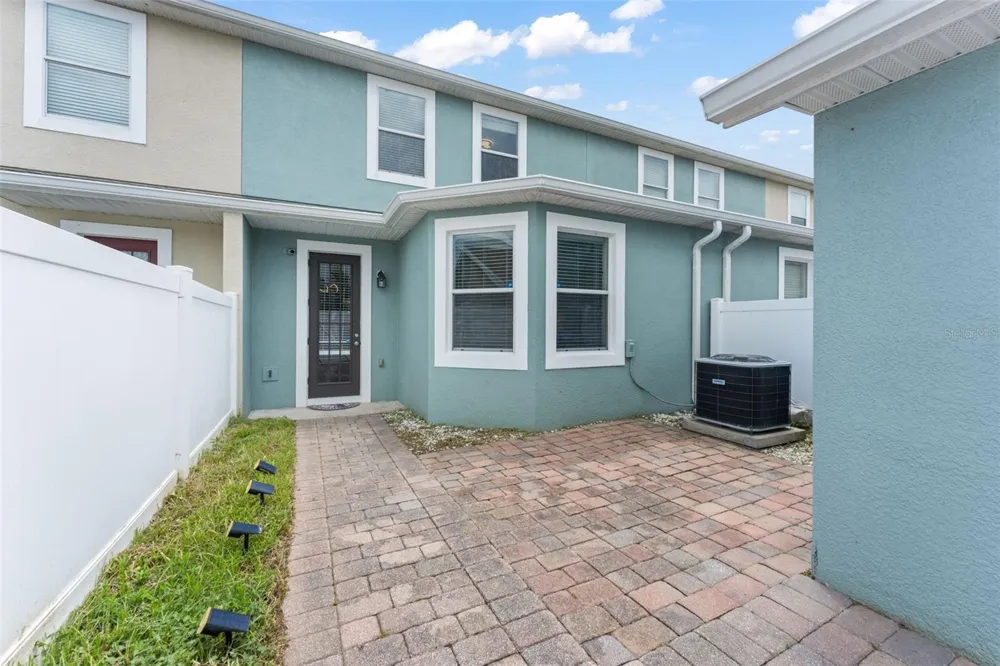8481 LEELAND ARCHER BOULEVARD Orlando, FL 32836