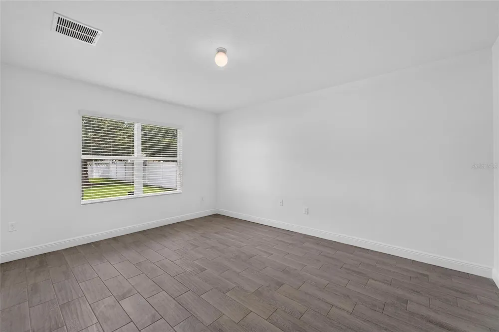 9637 TRONCAIS CIRCLE Thonotosassa, FL 33592