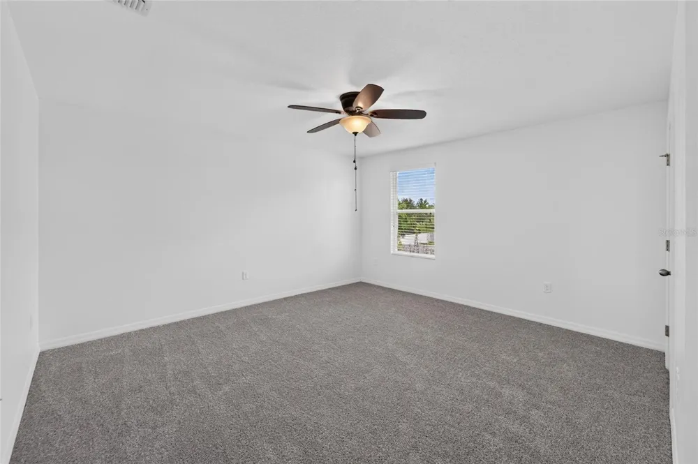 9637 TRONCAIS CIRCLE Thonotosassa, FL 33592