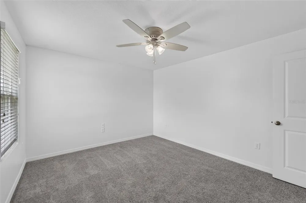 9637 TRONCAIS CIRCLE Thonotosassa, FL 33592
