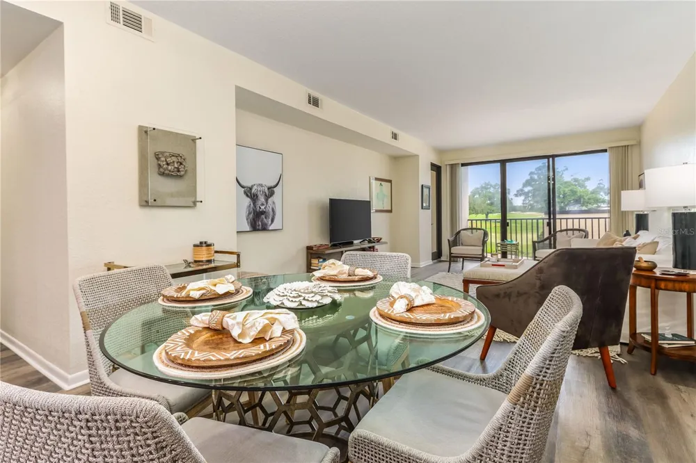 4 BELLEVIEW BOULEVARD #205 Belleair, FL 33756
