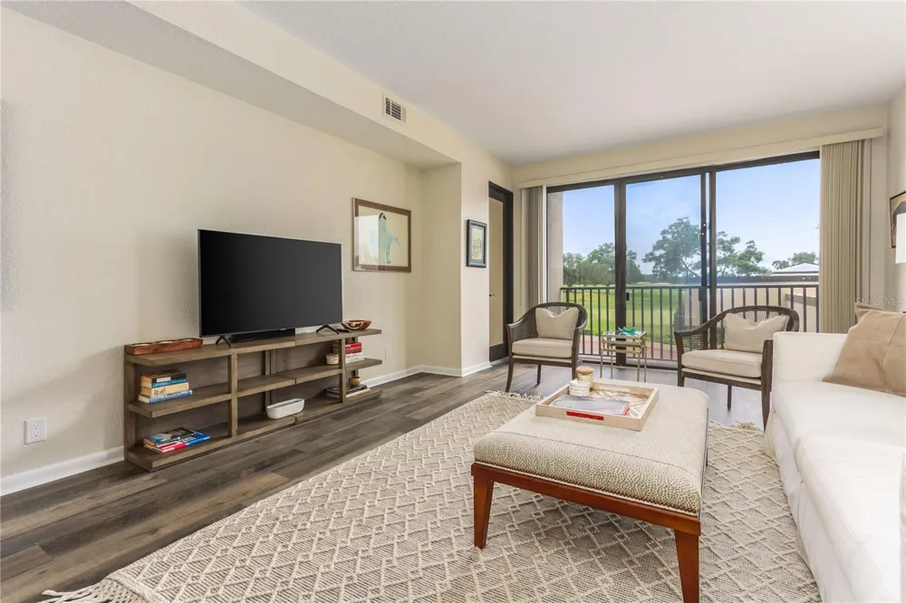 4 BELLEVIEW BOULEVARD #205 Belleair, FL 33756