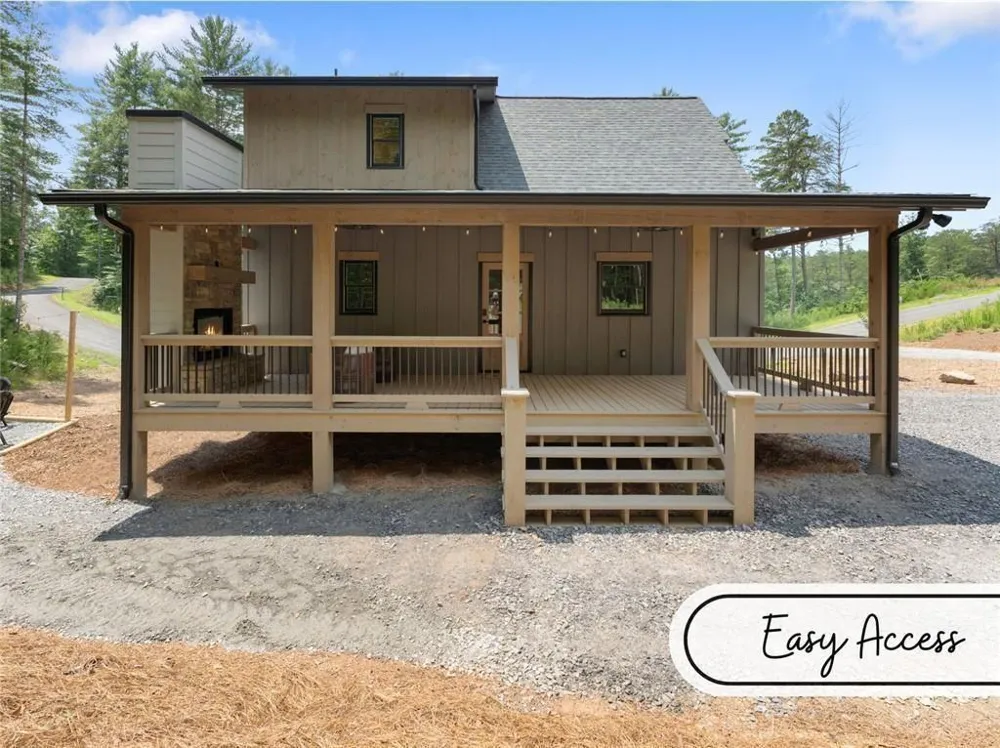 184 Mountain Laurel Ridge Mineral Bluff, GA 30559