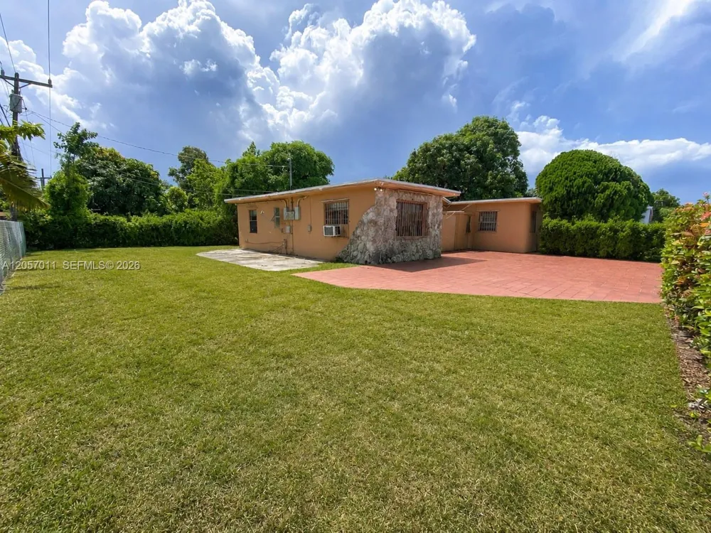 10200 SW 171st St #B Miami, FL 33157