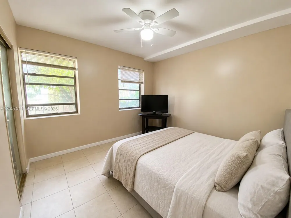 10200 SW 171st St #B Miami, FL 33157