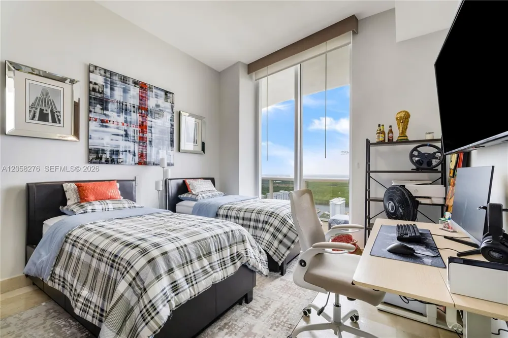 16001 Collins Ave #3505 Sunny Isles Beach, FL 33160