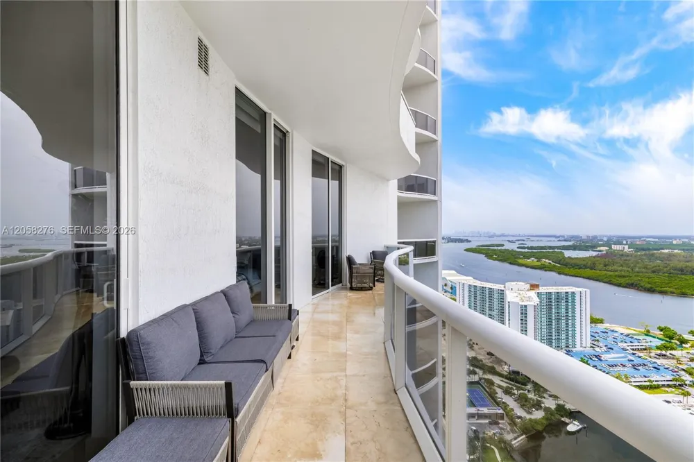 16001 Collins Ave #3505 Sunny Isles Beach, FL 33160