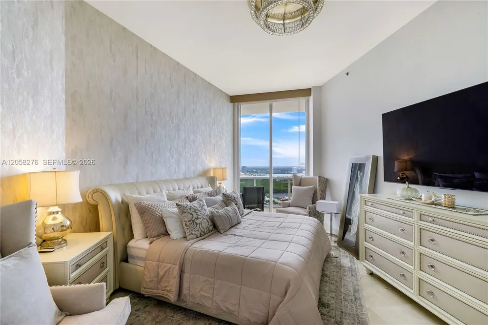 16001 Collins Ave #3505 Sunny Isles Beach, FL 33160