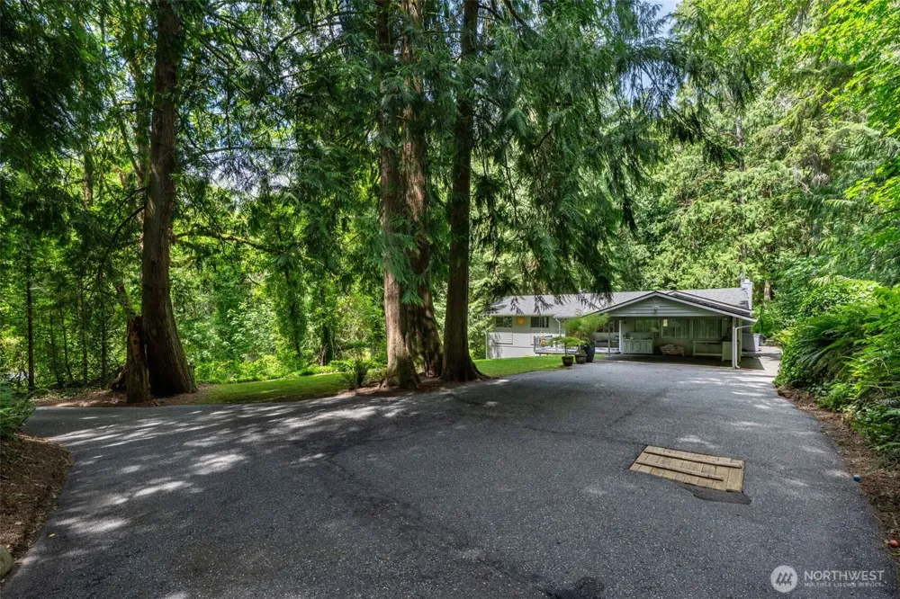 28102 SE 63rd Street Issaquah, WA 98027