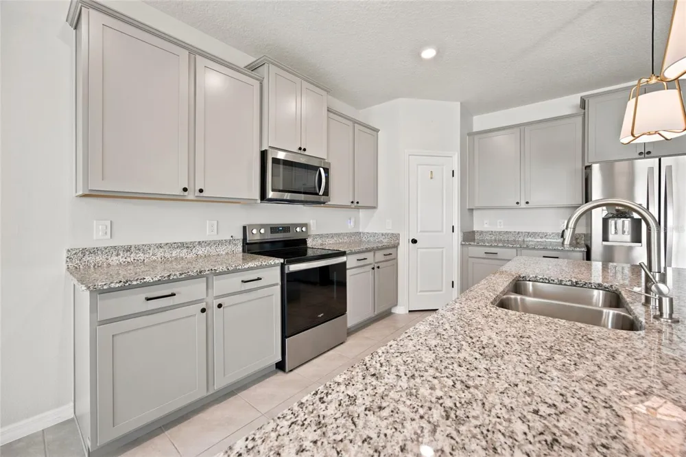 1581 NE 50TH TERRACE ocala, FL 34470