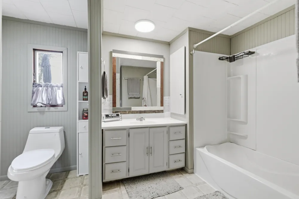 506 Lincoln Avenue Lakeview, MI 48850