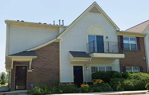 9621 Lakeside Drive