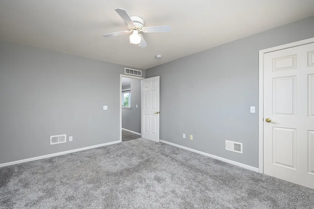 9621 Lakeside Drive Ypsilanti, MI 48197