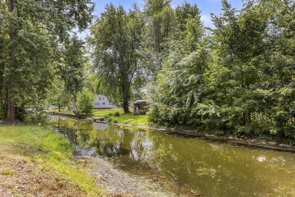 959 Williams Drive Hastings, MI 49058