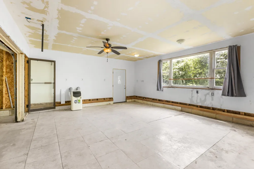 959 Williams Drive Hastings, MI 49058