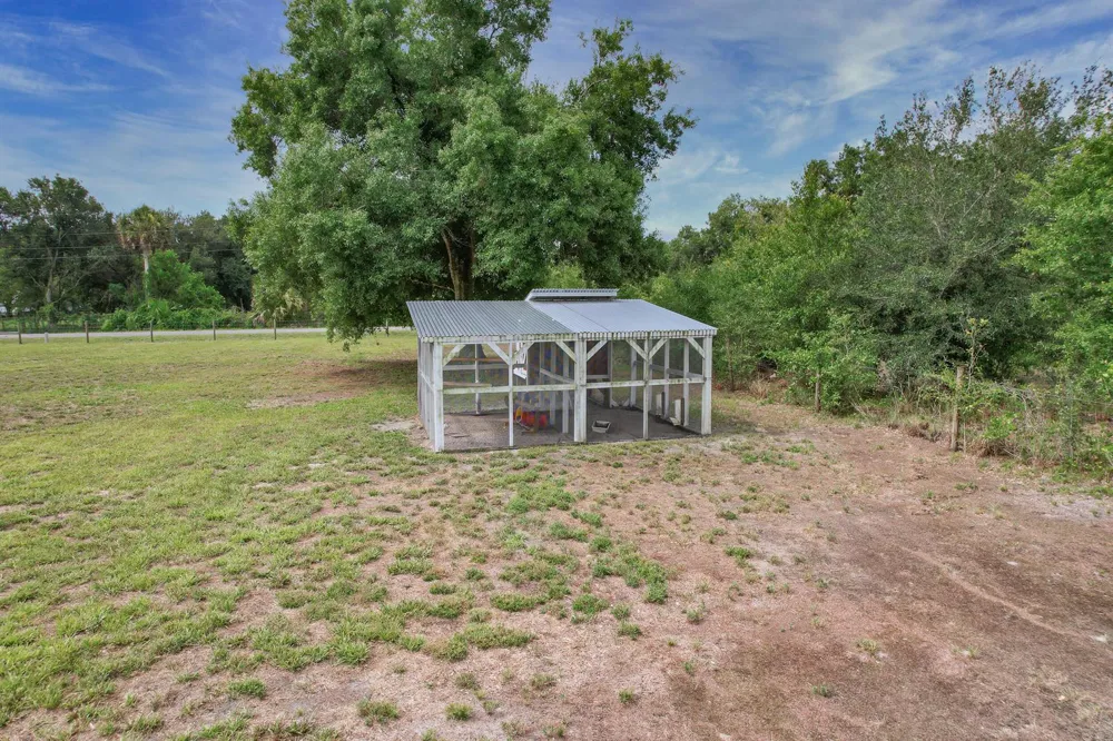 7346 NW 93rd Court Okeechobee, FL 34972