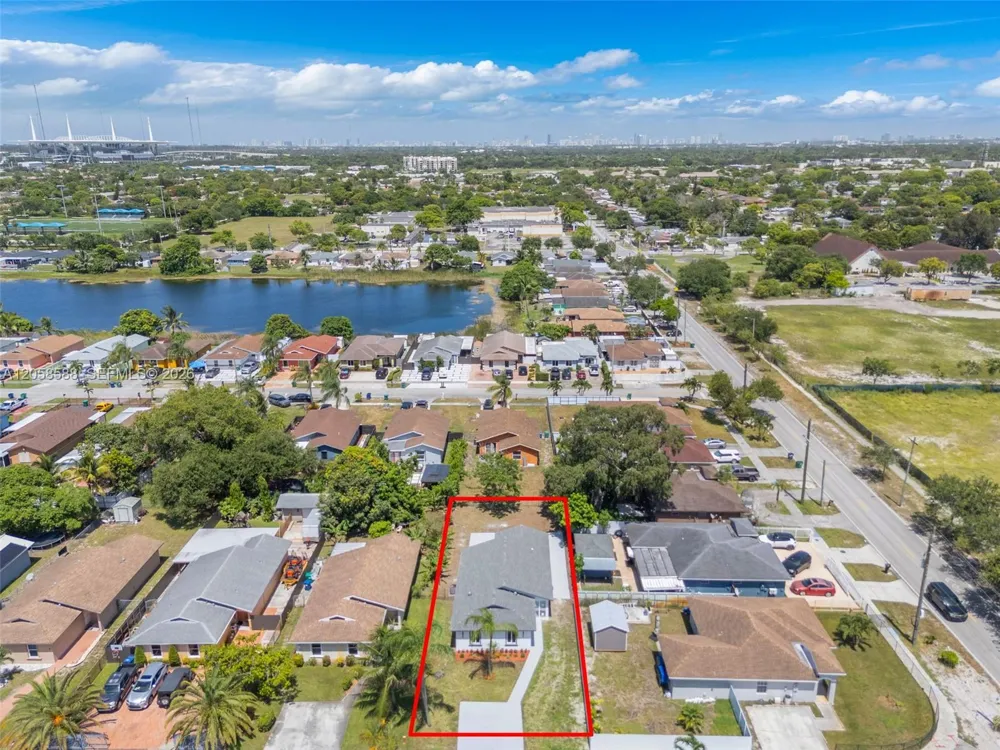 19131 NW 33rd Ct Miami Gardens, FL 33056