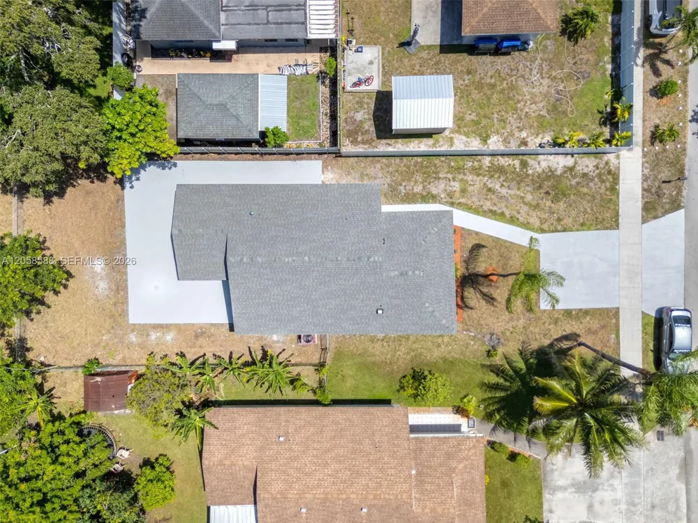 19131 NW 33rd Ct Miami Gardens, FL 33056