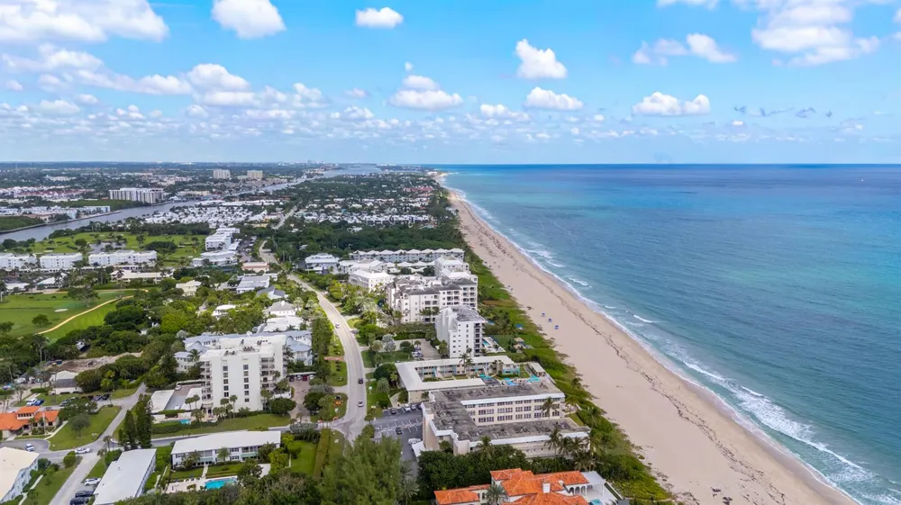 3951 Ocean Boulevard #503 Gulf Stream, FL 33483