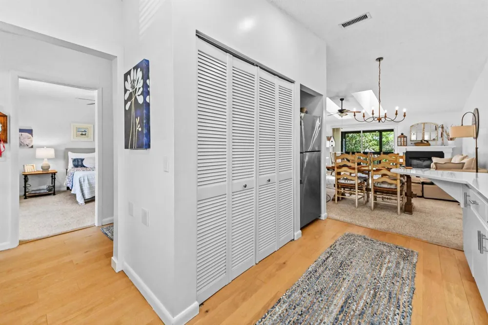 8259 SE Croft Circle #L-7 Hobe Sound, FL 33455