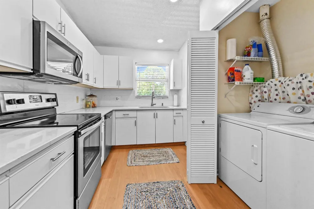 8259 SE Croft Circle #L-7 Hobe Sound, FL 33455