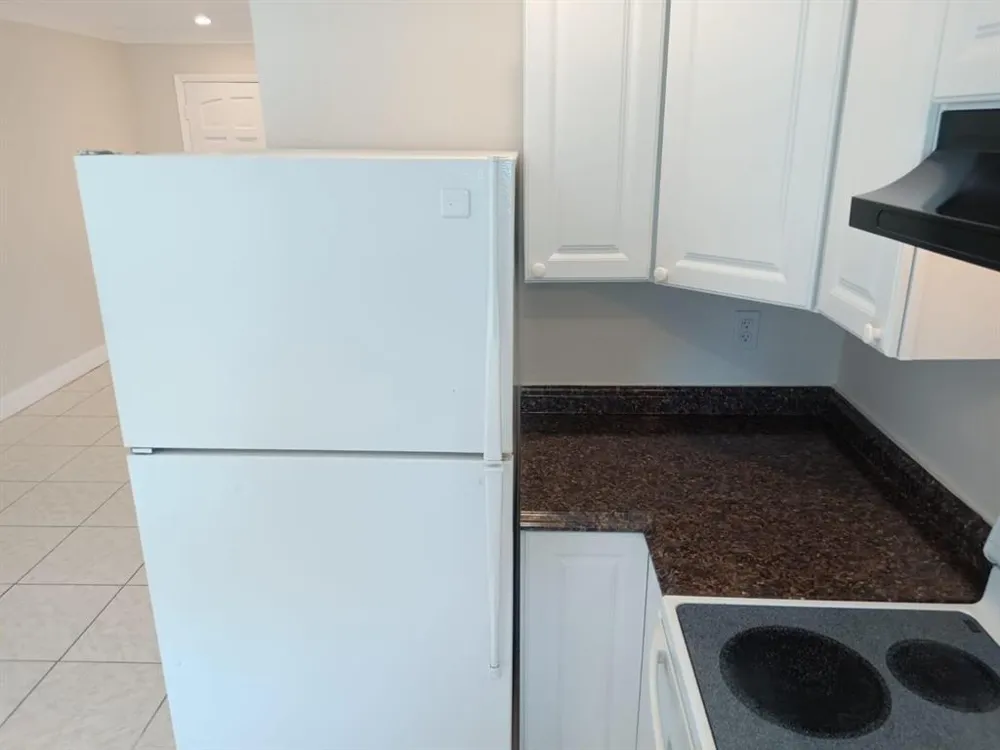 6300 SW 41ST PLACE Davie, FL 33314