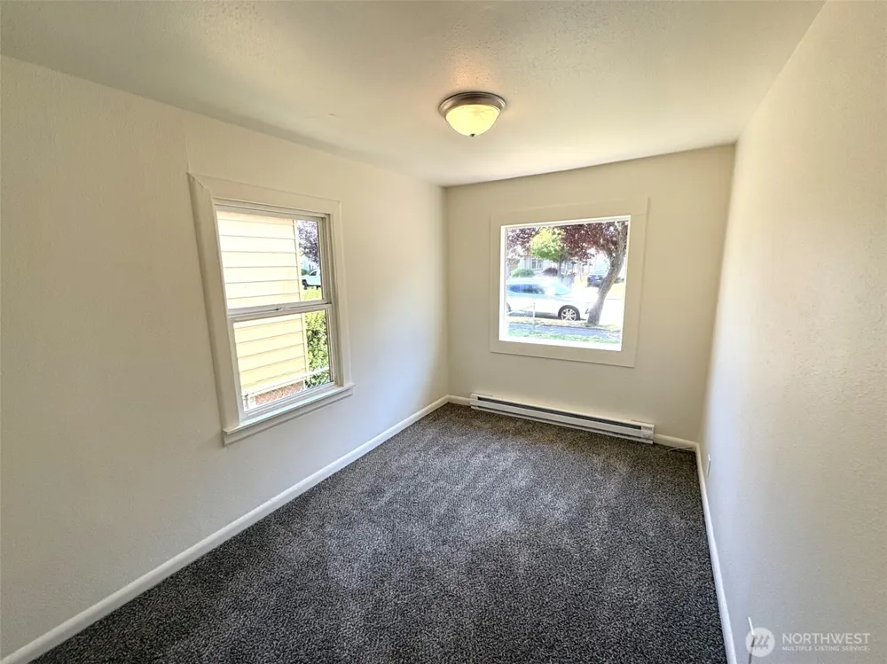 511 20th Longview, WA 98632