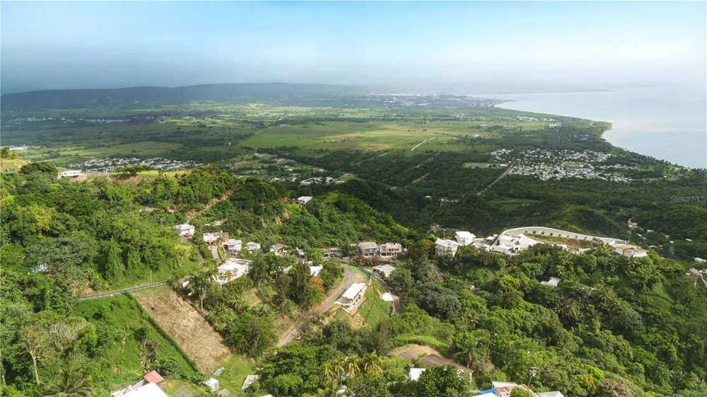 412 BO. ATALAYA BOTTOM Rincon, PR 00677