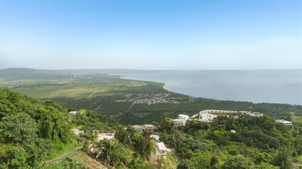 412 BO. ATALAYA BOTTOM Rincon, PR 00677