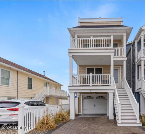 53 Sheridan Avenue