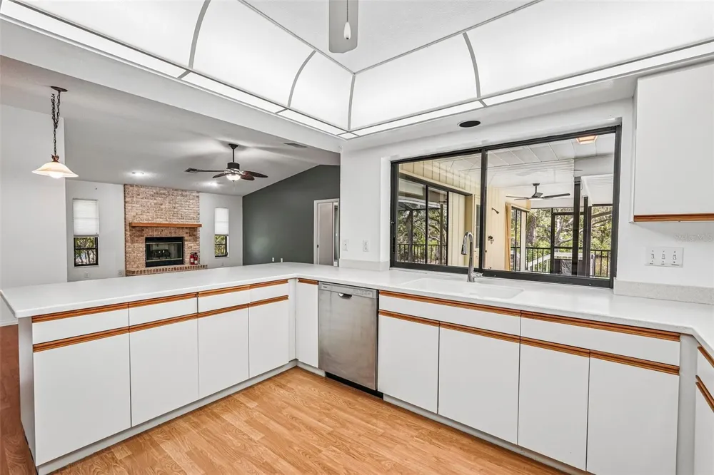 1305 SORRENTO WOODS BOULEVARD Nokomis, FL 34275