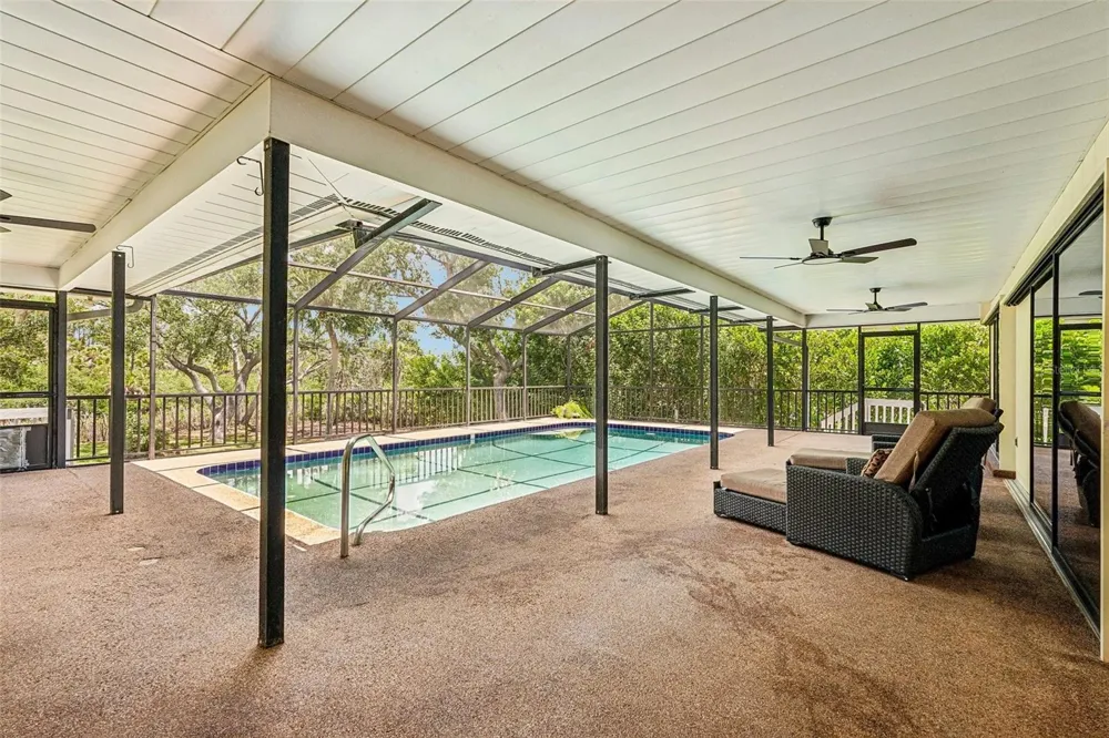 1305 SORRENTO WOODS BOULEVARD Nokomis, FL 34275