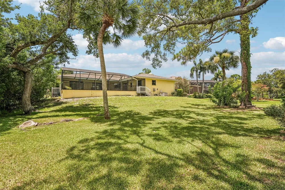 1305 SORRENTO WOODS BOULEVARD Nokomis, FL 34275