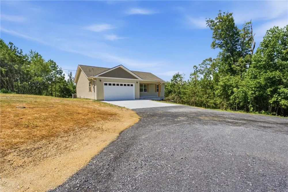 818 Joe Robertson Road Rocky Face, GA 30740