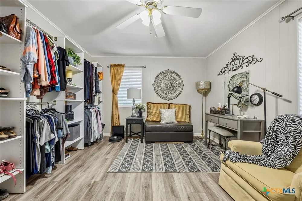 207 S Brook San Saba, TX 76877