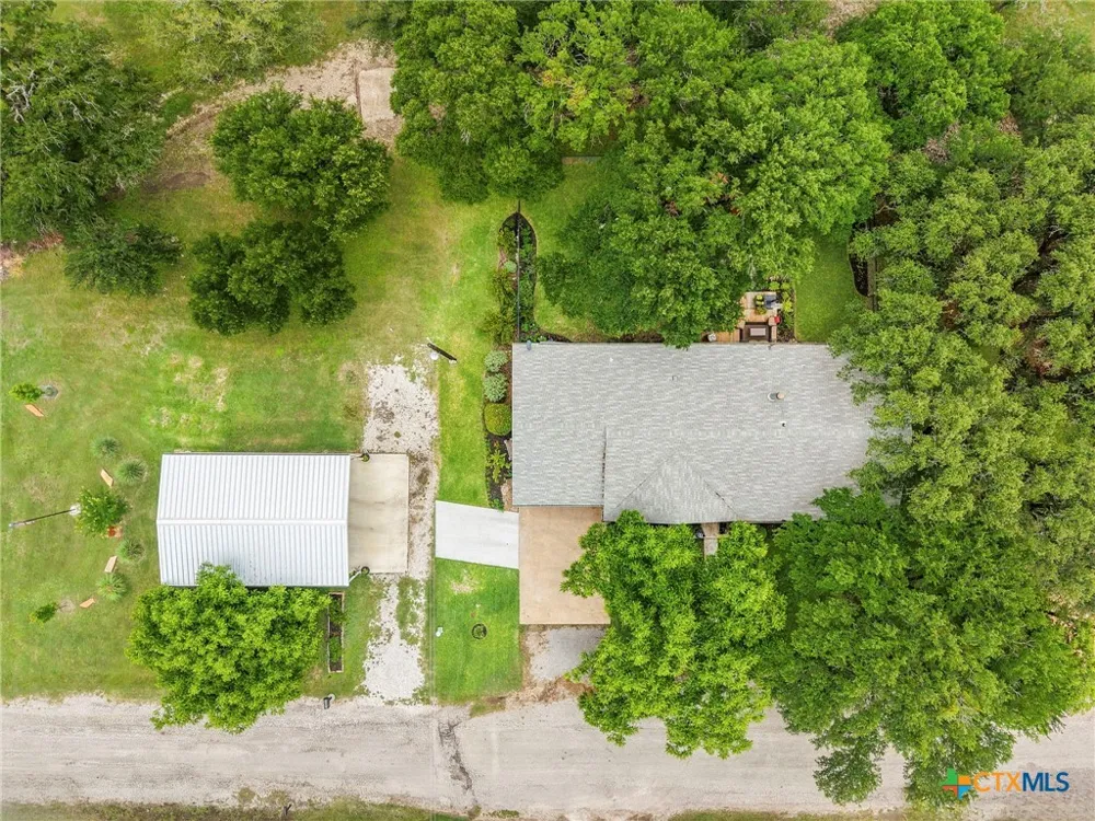 207 S Brook San Saba, TX 76877