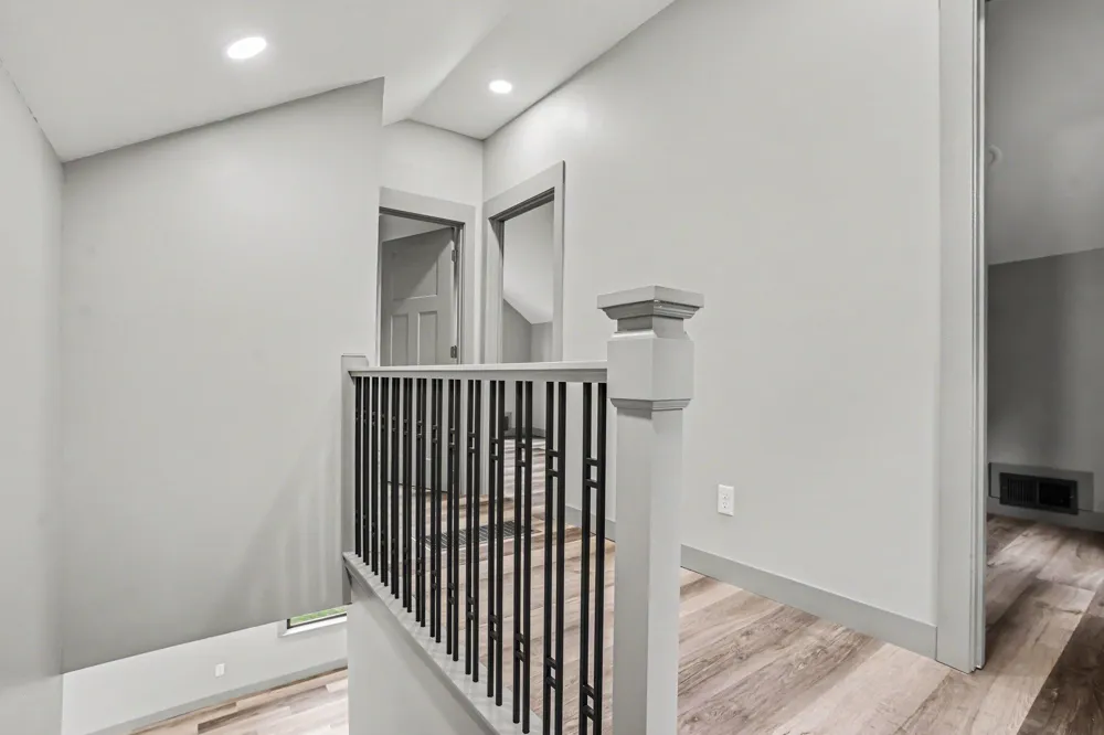 216 W Cushman Street Three Rivers, MI 49093
