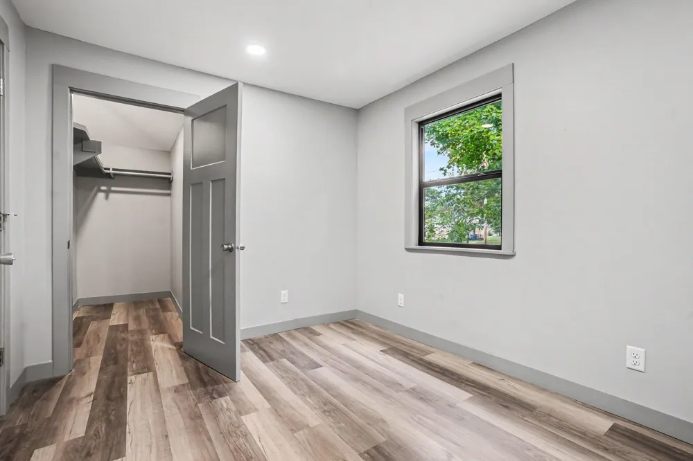 216 W Cushman Street Three Rivers, MI 49093