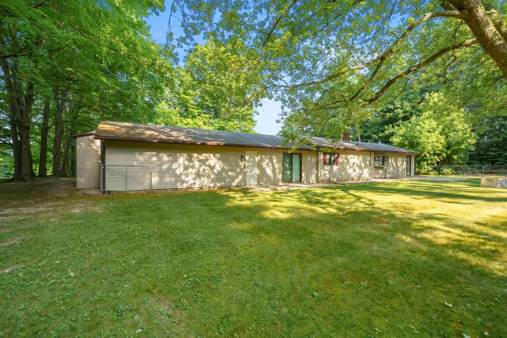 12876 Helmer Road S Battle Creek, MI 49015